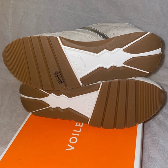 NWT VOILE BLANCHE JULIA Suede Sneakers in Beige - Picture 16 of 16